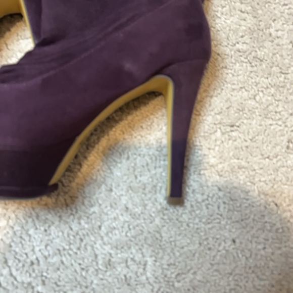 Michael Antonio Women's Purple Suede Platform Heel Boots - Picture 3 of 7